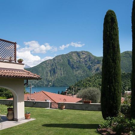 Mansarda I Cipressi Lenno Exterior foto